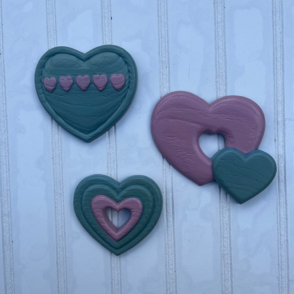 Vintage Burwood Products Heart Wall Plaques Set 3 Pink Teal 1987 Made in USA 279